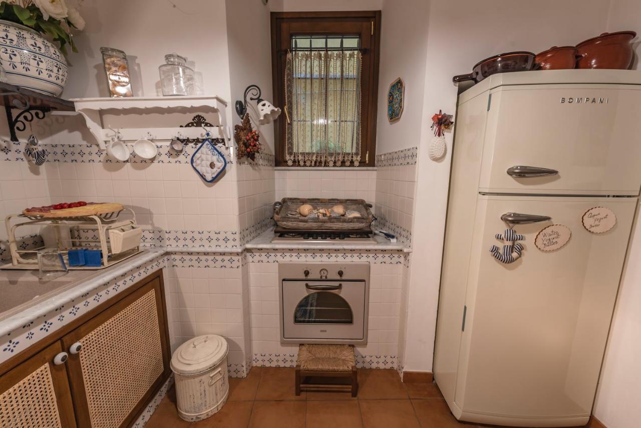 Bed and Breakfast La Casa Degli Angeli Salerno Exterior foto
