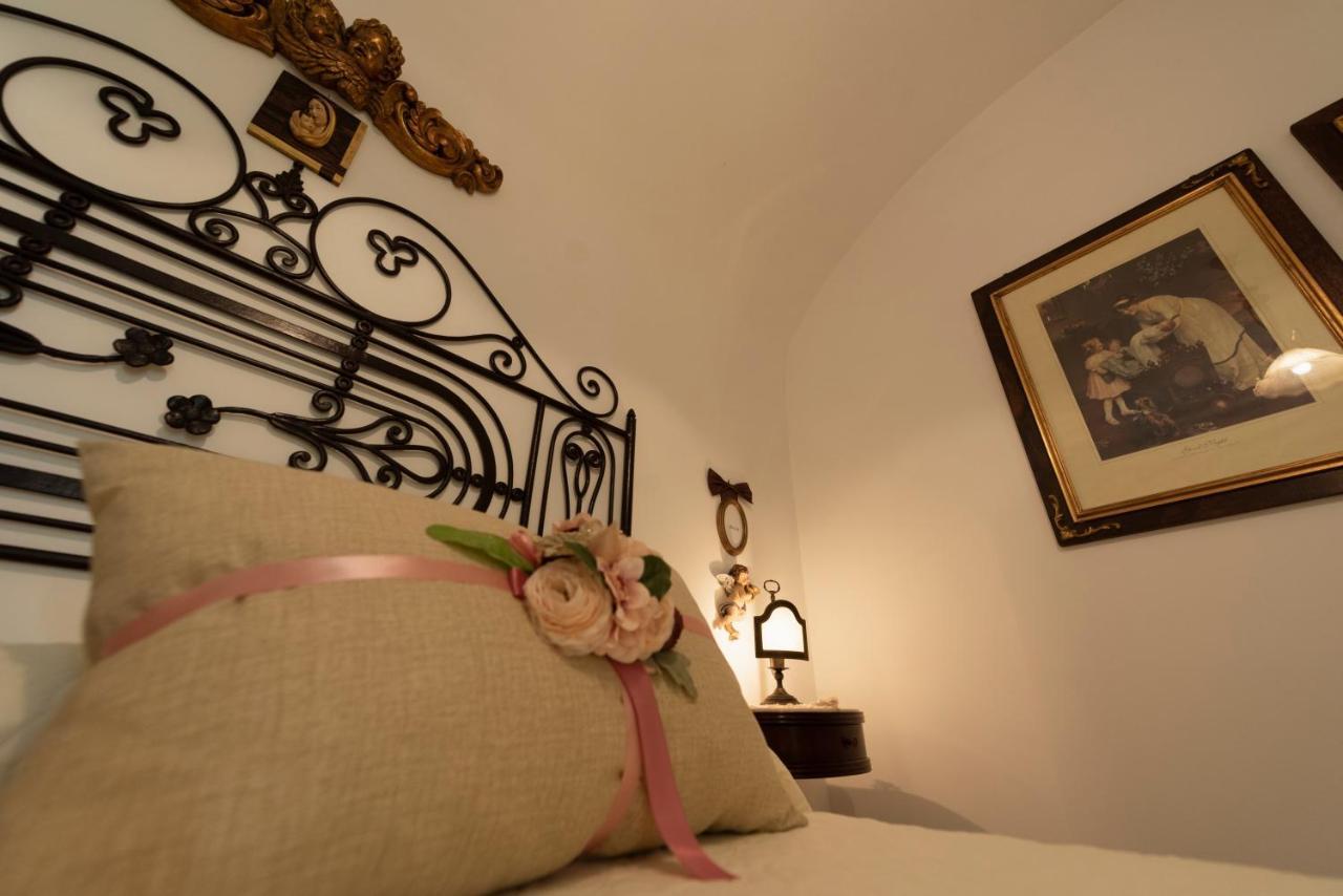 Bed and Breakfast La Casa Degli Angeli Salerno Exterior foto