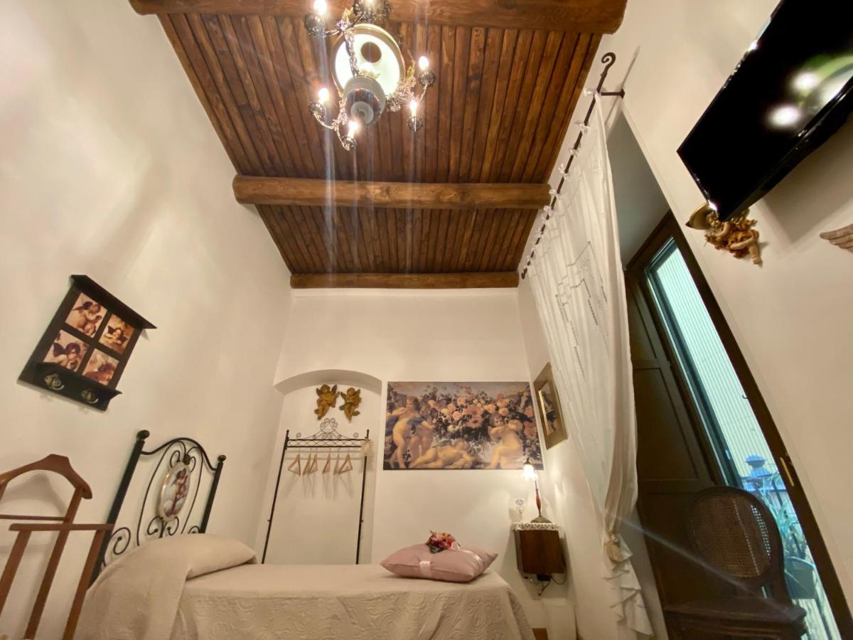 Bed and Breakfast La Casa Degli Angeli Salerno Exterior foto